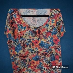 Relativity Multi- Corored Women's Plus T-Shirt